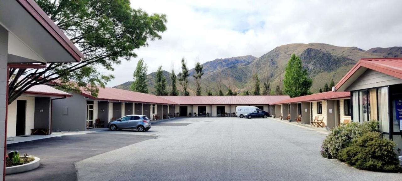 Sierra Motel And Apartments Omarama Exterior photo